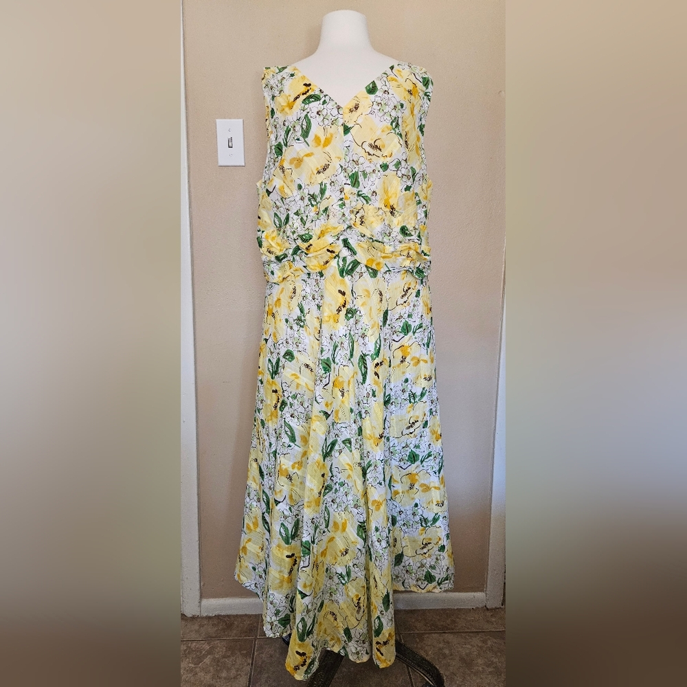 Robbie Bee Dress Size 20